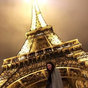 Meet your Posher, Claire